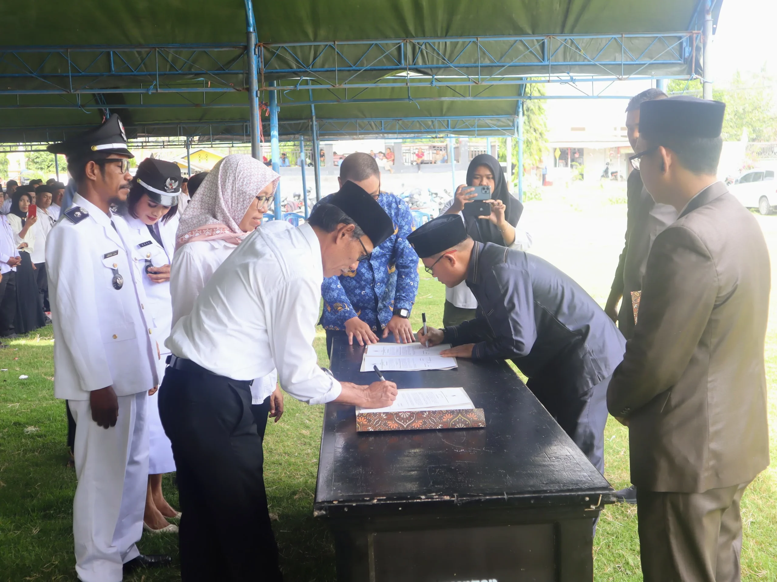 https://info86news.com/wakapolres-sigi-hadiri-pengukuhan-penambahan-masa-jabatan-kades-dan-bpd-se-kabupaten-sigi/
