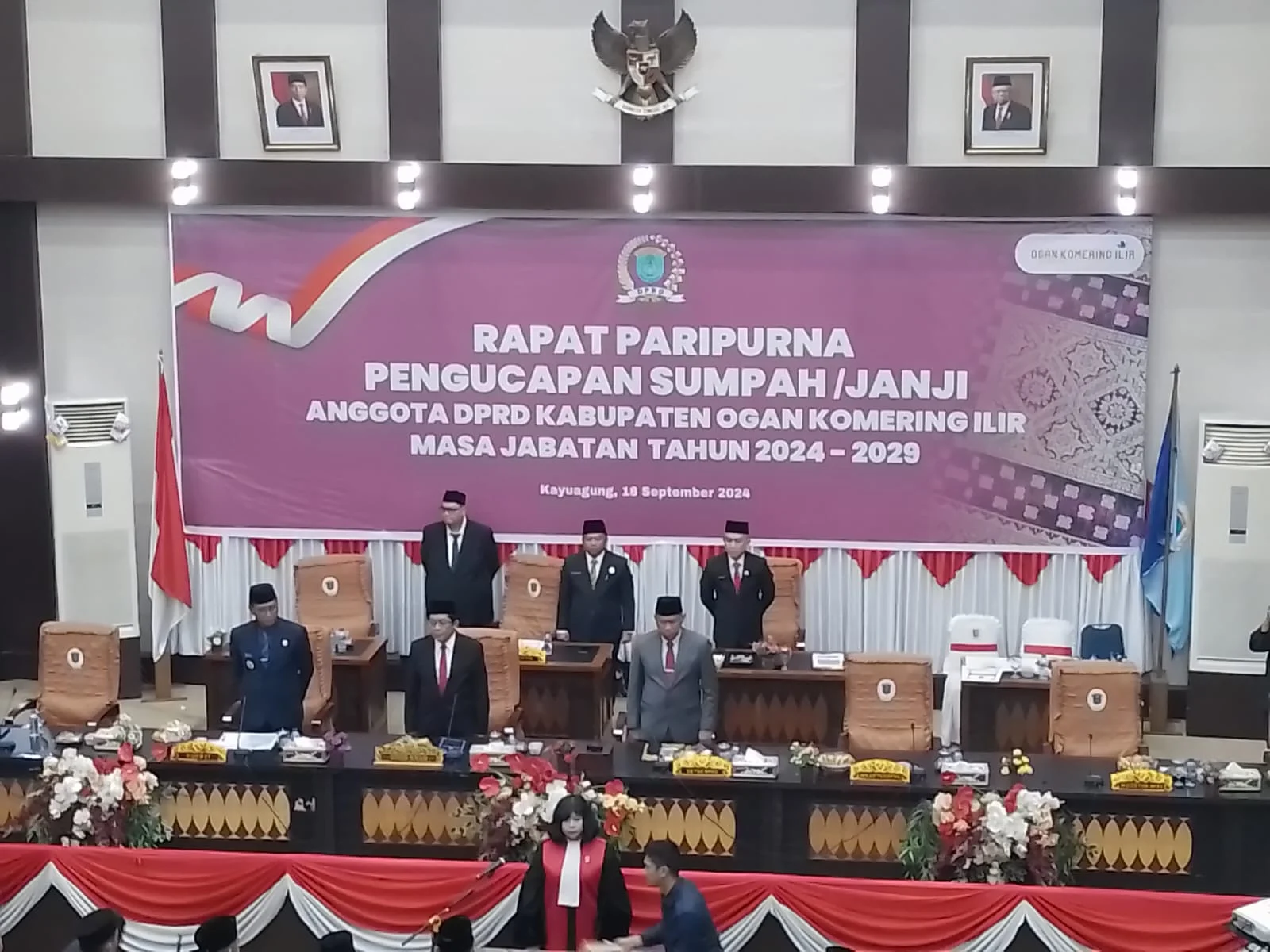 Anggota DPRD kabupaten Ogan komering ilir telah resmi di lantik dan diambil sumpahnya.
19 September 2024
