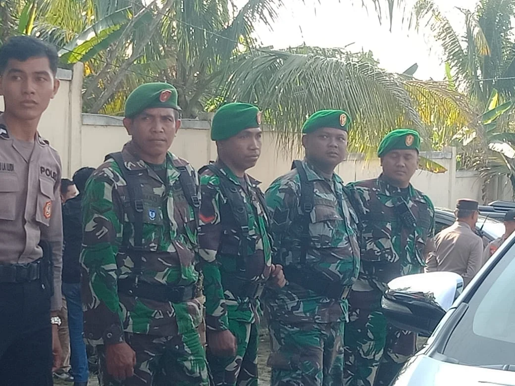 50 Personel TNI- AD Kodim1409/Labuha Amankan Deklarasi Kampanye Damai Cakada Halsel.
