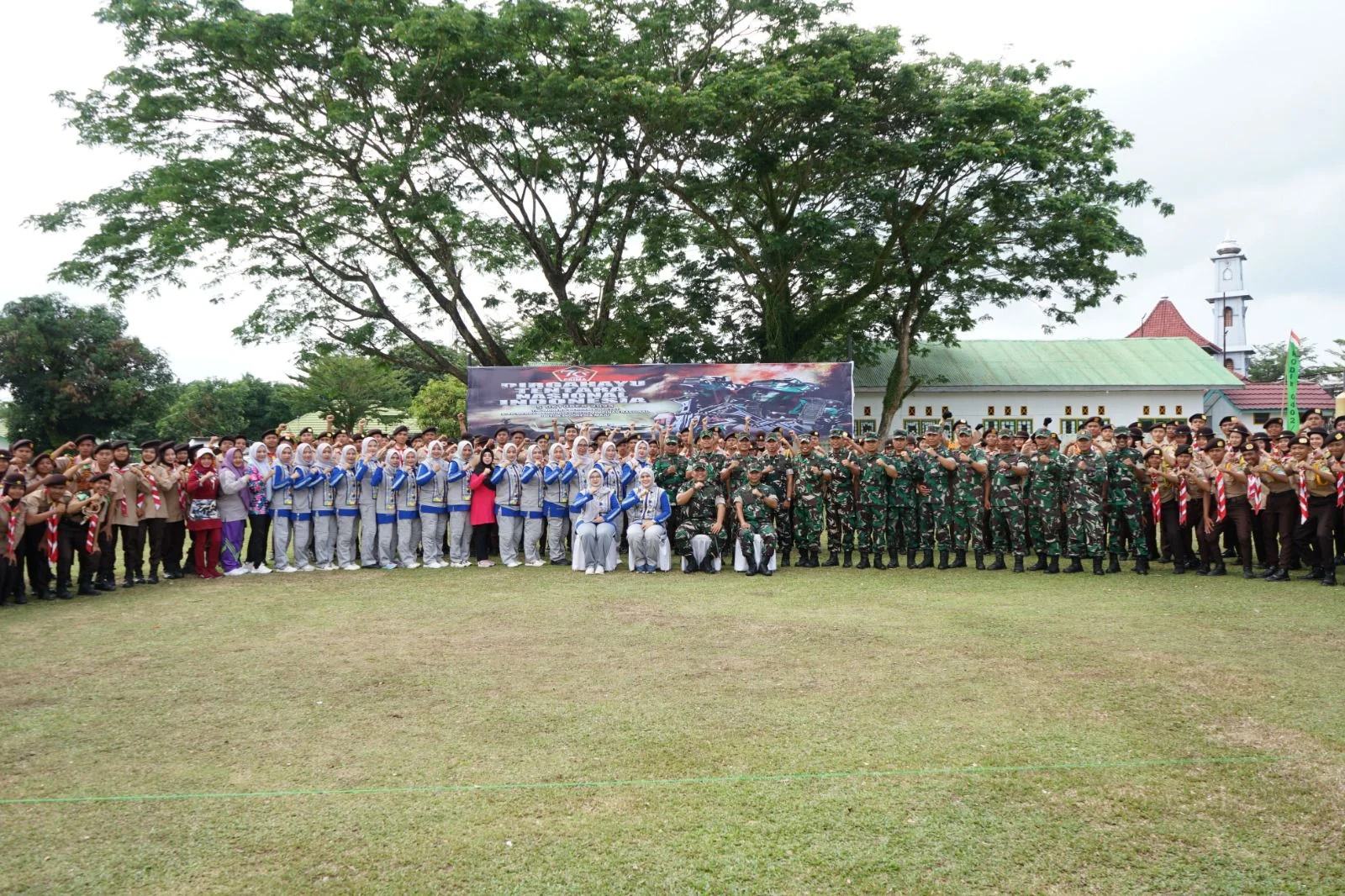 Semarak HUT TNI Ke 79, Kodim 0402/OKI Gelar Lomba PBB