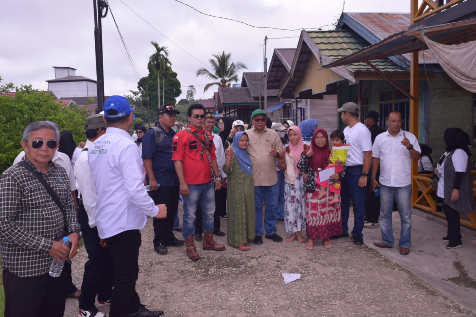 BLUSUKAN GOGO HELLO DI JINGAH JAMBU DAN MANGGALA BARITO UTARA KAL-TENG
Kabupaten barito.