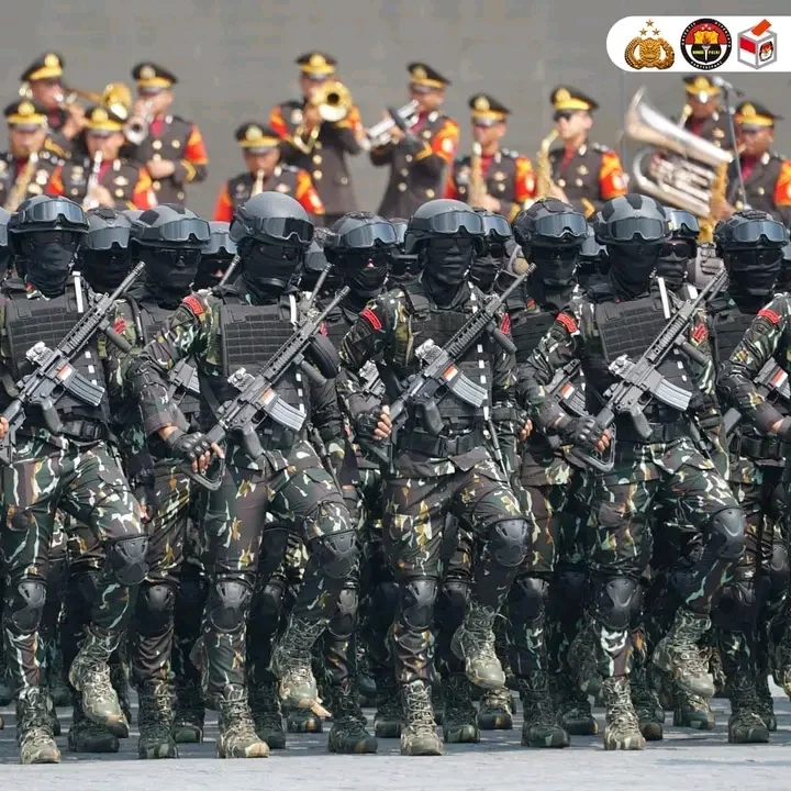 Polri menggelar Apel Kesiapan Pengamanan Pelantikan Presiden dan Wakil Presiden Periode 2024-2029 di Mako Korbrimob Polri, Kelapa Dua, Depok, 