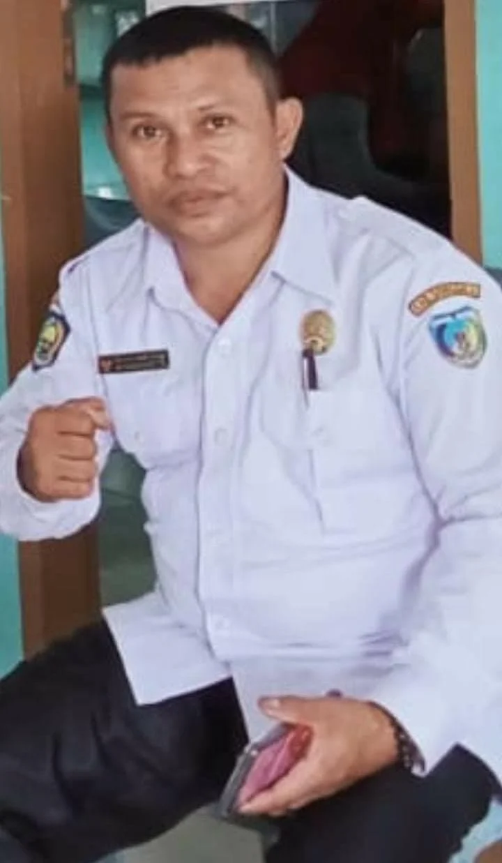 OKNUM KEPALA DESA SIPI DAN KEPALA DUSUN 2 DI DUGA MELAKUKAN FITNA DAN PENCEMARAN MARGA WARTAWAN MELALUI AKUN POLSEK SIRENJA POLRES DONGGALA.
