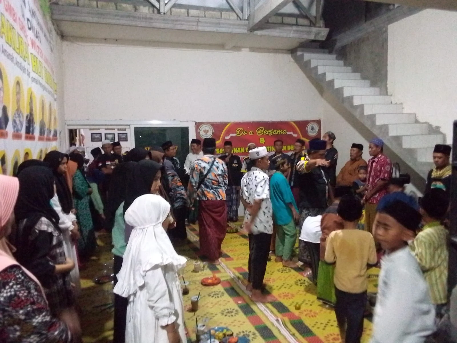 Keluarga Besar LSM GMBI memprakarsai program sosial kemasyarakatan yaitu mengadakan santunan kepada anak yatim dan kaum duafa.