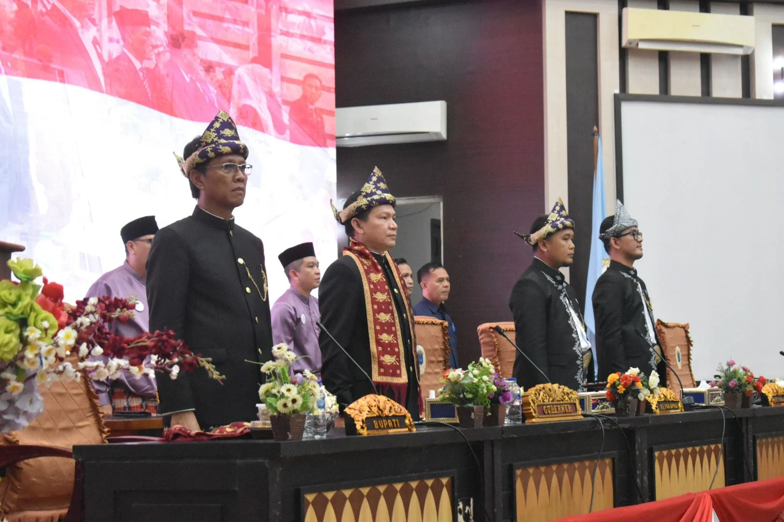 Sosong Era Baru, OKI Maju