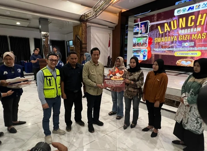 Ketua dan Wakil Ketua DPRD Kabupaten Barito Utara Pj. Sekretaris Daerah Kabupaten Barito Utara Staf Ahli Bupati dan Asisten Sekda Kabupaten Barito Utara Unsur Forum Koordinasi Pimpinan Daerah Kabupaten Barito Utara Camat Teweh Tengah