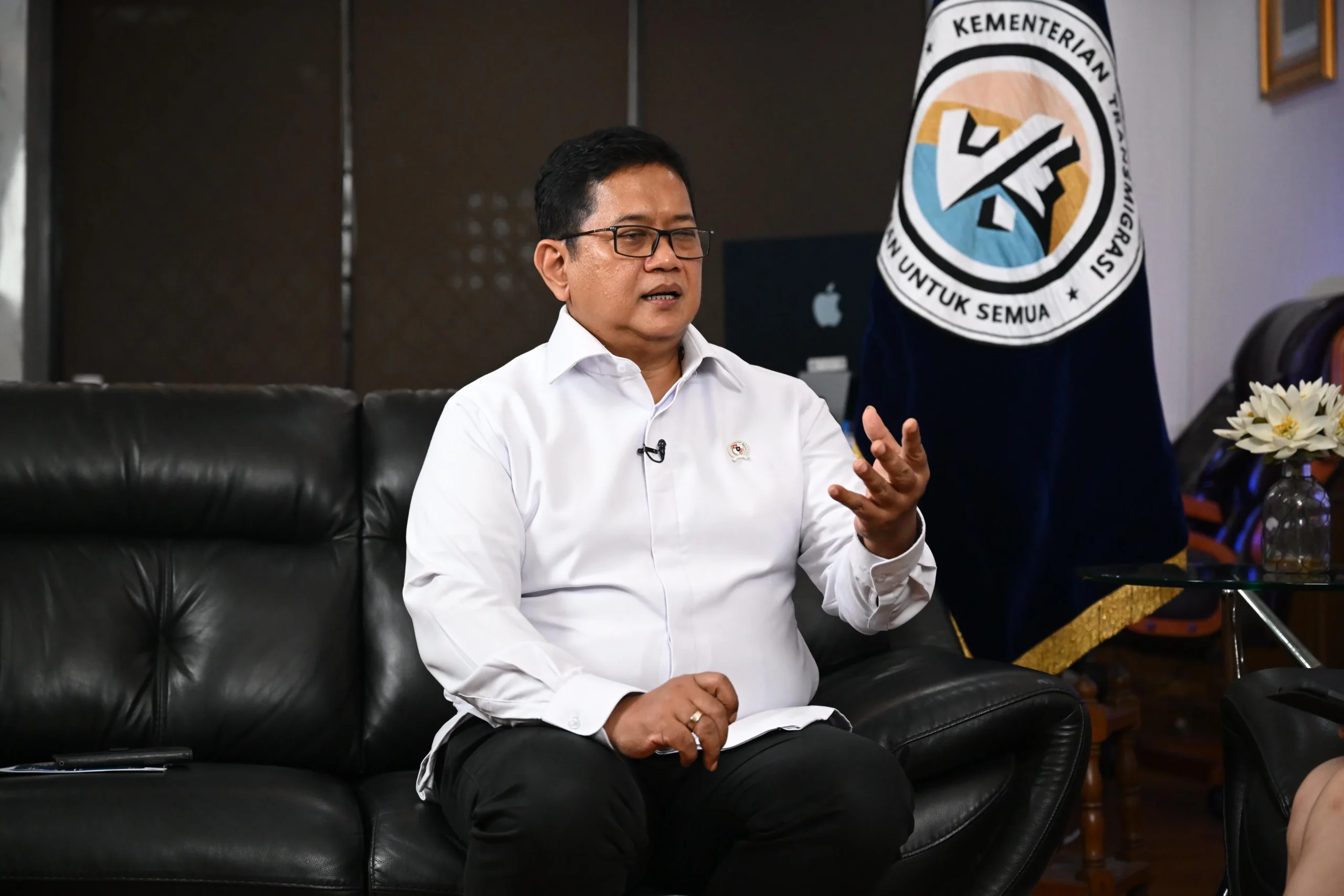 Trending #KaburAjaDulu, Wamen Viva Yoga Ajak Anak-Anak Muda Ikut Program Transmigrasi