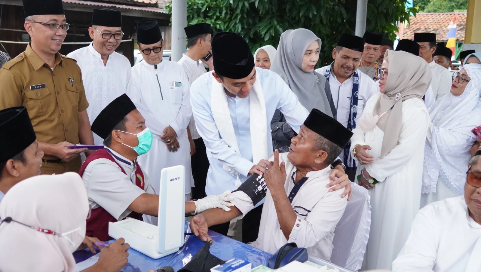 Safari Ramadan, Bupati OKI Dekatkan Layanan Publik ke Masyarakat
Kamis,13 maret 2025