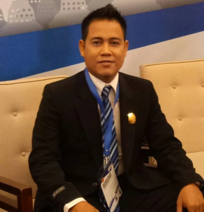 Sobirin SH Soroti Kelalaian OJK Kalbar:KABIRO H Sitorus  BPR Duta Niaga Bangkrut, Regulator Lepas Tangan?