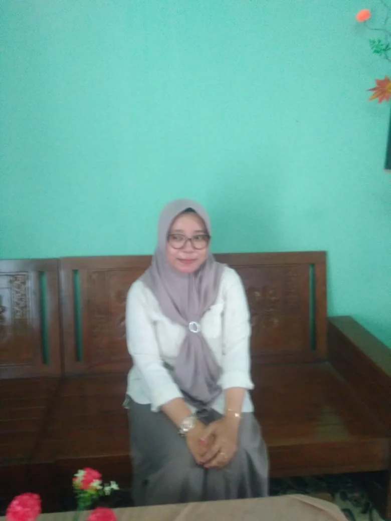 Mewujudkan Lingkungan Pendidikan Yang Islami Dan Berakhlaq Mulia SMP N 2 Rancah