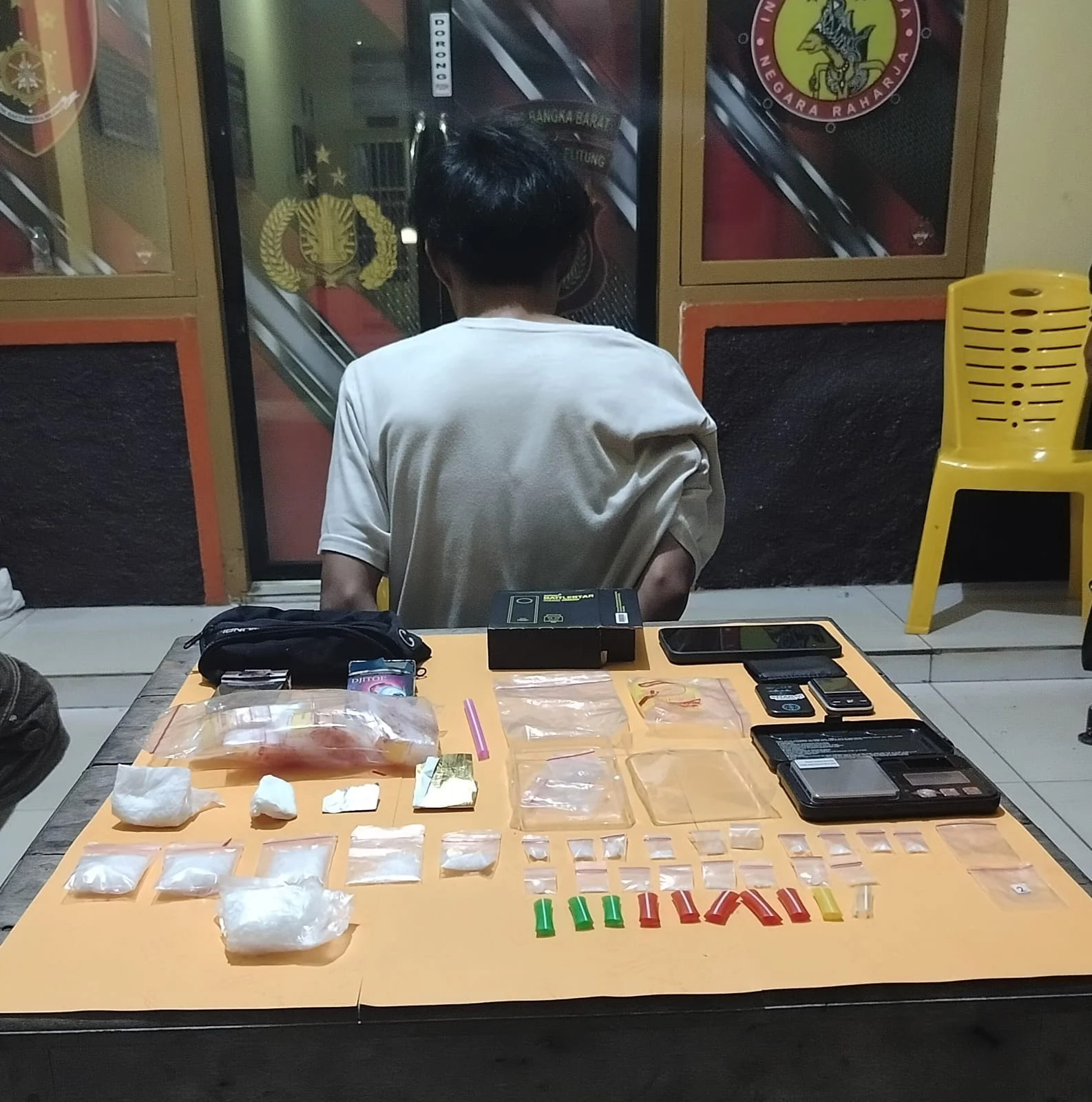 Edarkan Shabu di Sinar Surya, Pemuda 20 Tahun Diciduk Tim Gabungan Polres Bangka Barat
