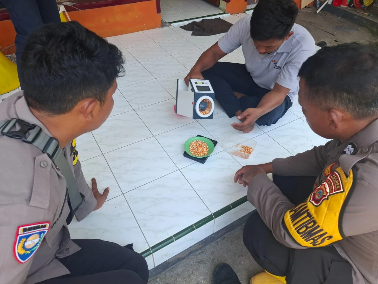 Polsek Parigi Dukung Ketahanan Pangan, 3 Ton Lebih Jagung Disalurkan ke Bulog.