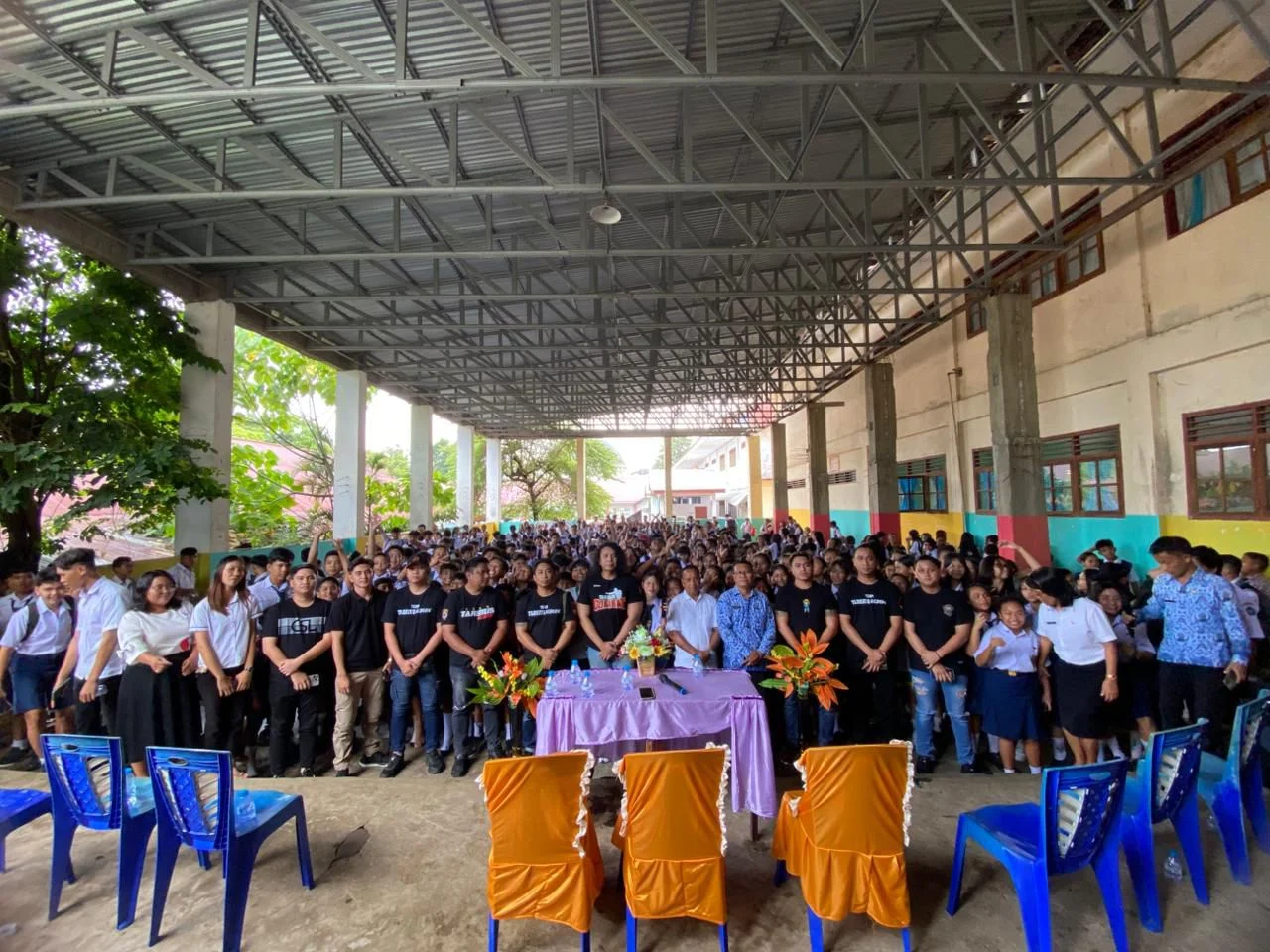 BITUNG - Humas Polres Bitung - Polres Bitung Gencarkan Materi Karakter Generasi Muda di Sekolah

