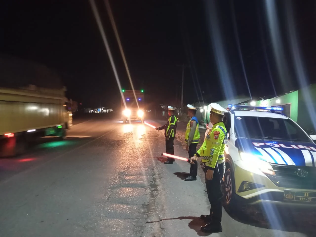 PERSONIL SAT LANTAS POLERS BATU BARA ,GIAT PATROLI BLUE LIGHT DIWILKUM POLRES BATU BARA"
