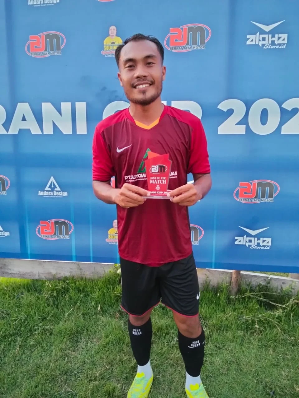 Panitia Turnamen Berani Cup 2025 Tetap Kompak,   Memasuki Putaran Kedua Sistem Gugur, PS. Labuan Lelea Vs Bombe Enu ( 1 - 0 ), PS. Labuan Lelea Lolos Babak Kedua 