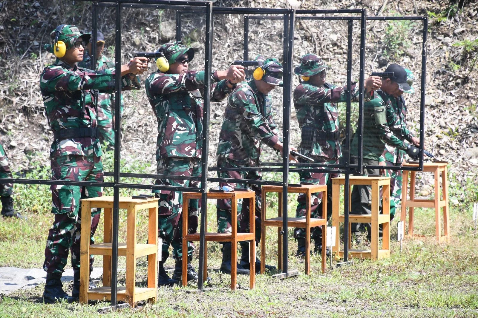 Latihan Menembak, Danrem Untoro Singgung Indikator Keberhasilan
