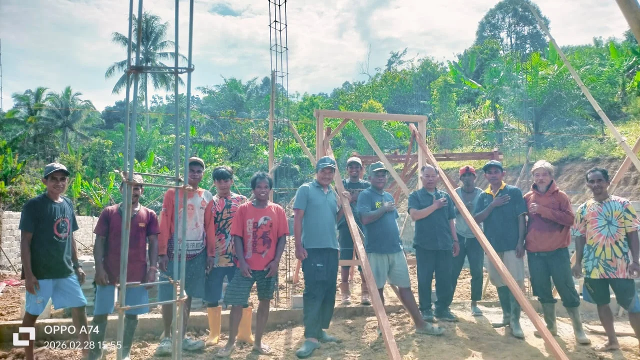 Pembangunan Gereja Pantekosta Di Indonesia Topoda'a Jemaat Imanuel Desa Malino, Kec. Banawa Selatan, Sangat Butuhkan Bantuan Bapak Gubernur  Sulteng, Dan Bupati Donggala 