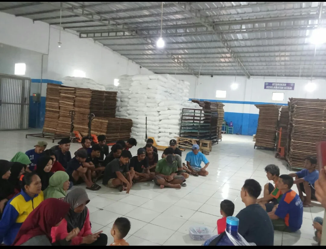 Ucapan Terimakasih Segenap Keluarga Besar PD Putra Kembar Kepada Seluruh Karyawannya Menyambut Liburan Hari Raya Idul Fitri 1447 H
