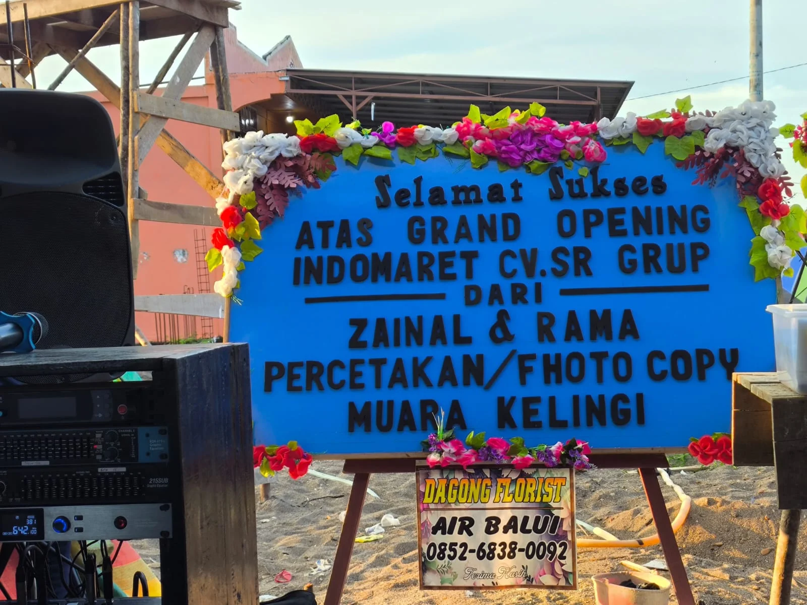 Dalam Kemerian Romahdon Kebersaman Dalam Acara sukuran Bukber Menghadiri opening indomaret di musi rawas
