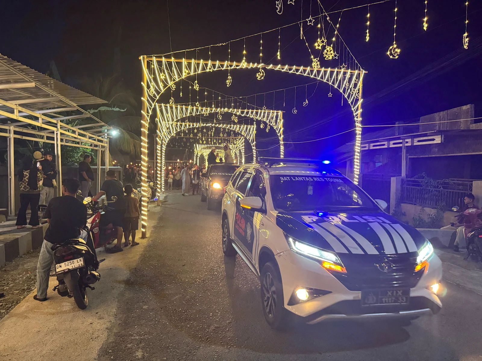 *Amankan Malam Takbiran, Polres Touna dan Polsek Jajaran Kawal Ketat Pawai Obor Idul Fitri 1447 H*