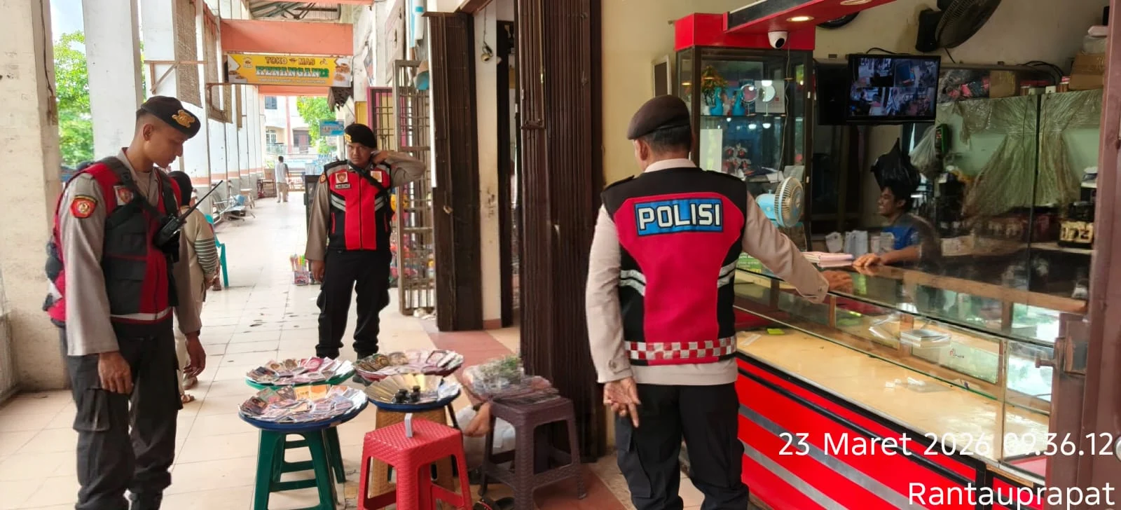 Patroli Sat Samapta Polres Labuhanbatu, Hadir Cegah Kriminalitas di Tengah Masyarakat
Sat Samapta Polres Labuhanbatu
