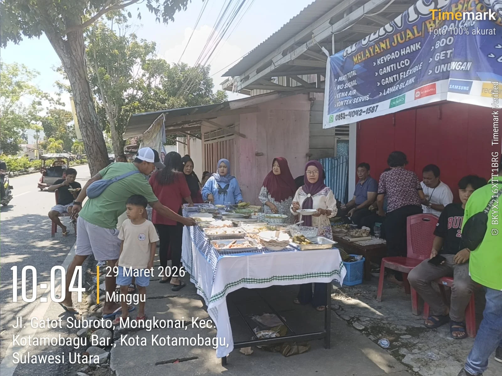Kota mobagu Dalam Jalin Gelar Bersama Silaturahmi Meraya kan Hari Raya Ketupat.Semua lapisan Masyarakat Sangat Terlihat Harmonis