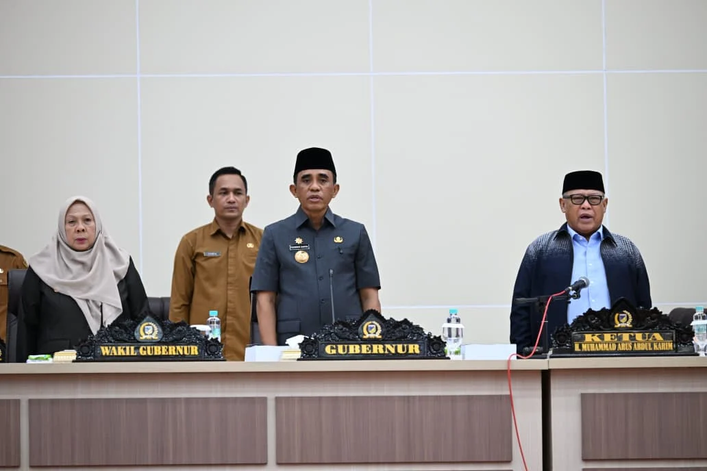 *Gubernur Sulteng Sampaikan LKPJ 2025, Soroti Kinerja Pembangunan hingga Isu Strategis Daerah*