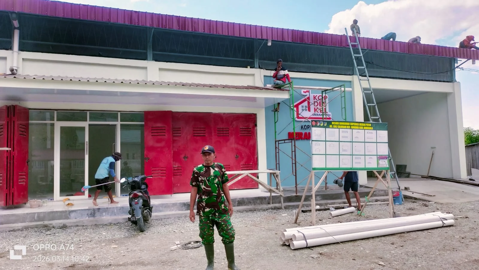 Kades Loli Saluran Agus Priyono :  1 April Sudah Mulai Berkantor  Di KDMP Desa Loli Saluran, Sambil Menunggu Instruksi Dari Disperindagkop - UMKM Kab. Donggala