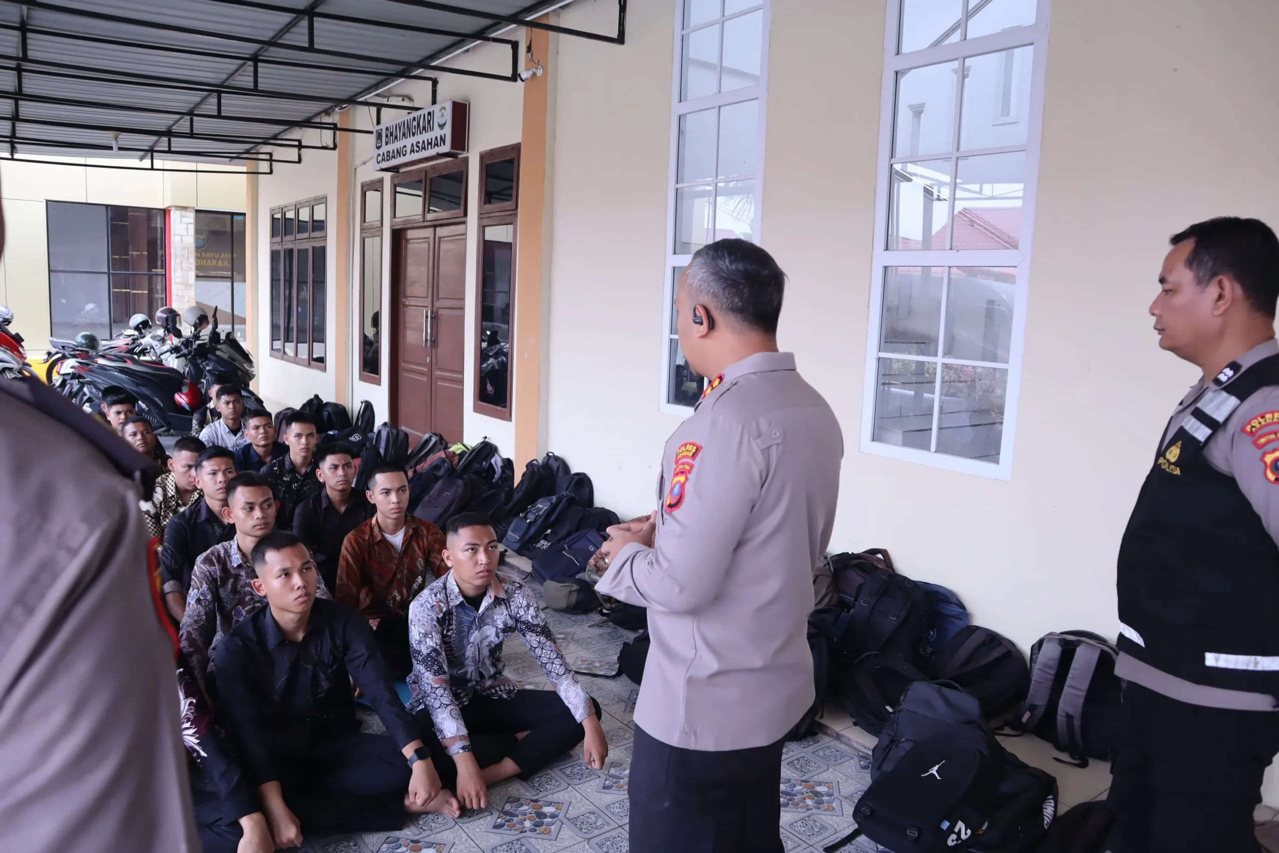 Polres Asahan Gelar Penandatanganan Pakta Integritas dan Pengambilan Sumpah Seleksi Penerimaan Polri 2026
