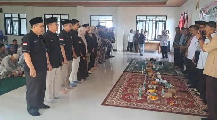 Halal bihalal dan pengukuhan LPM Kelurahan Tengah Periode 2026-2029 Berlangsung Hikmat dan Kekeluargaan.