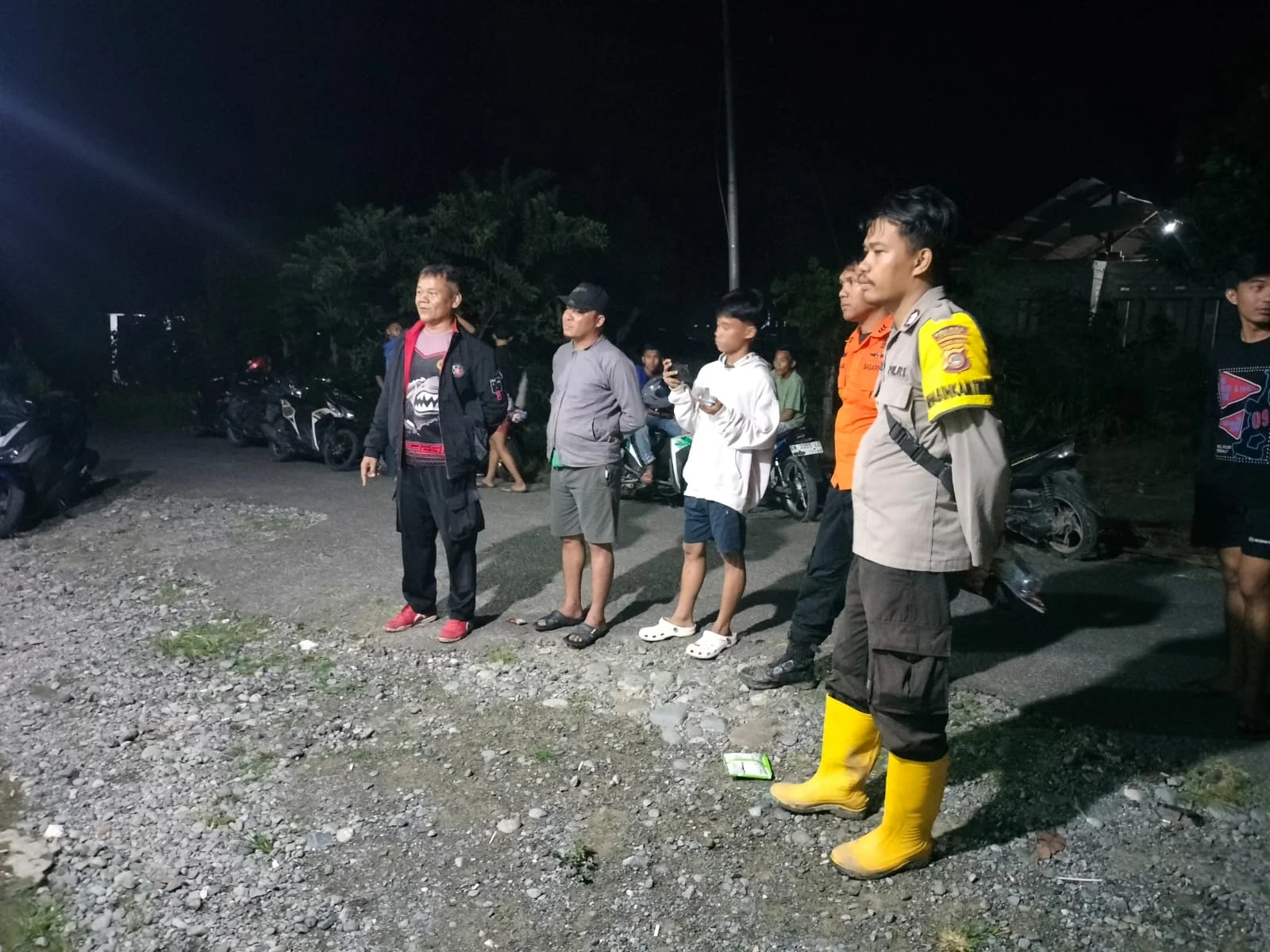 *Drama 29 Pendaki Tersesat di Gunung Saluaba, Kapolsek Ampana Kota: Seluruh Korban Berhasil Dievakuasi Selamat*