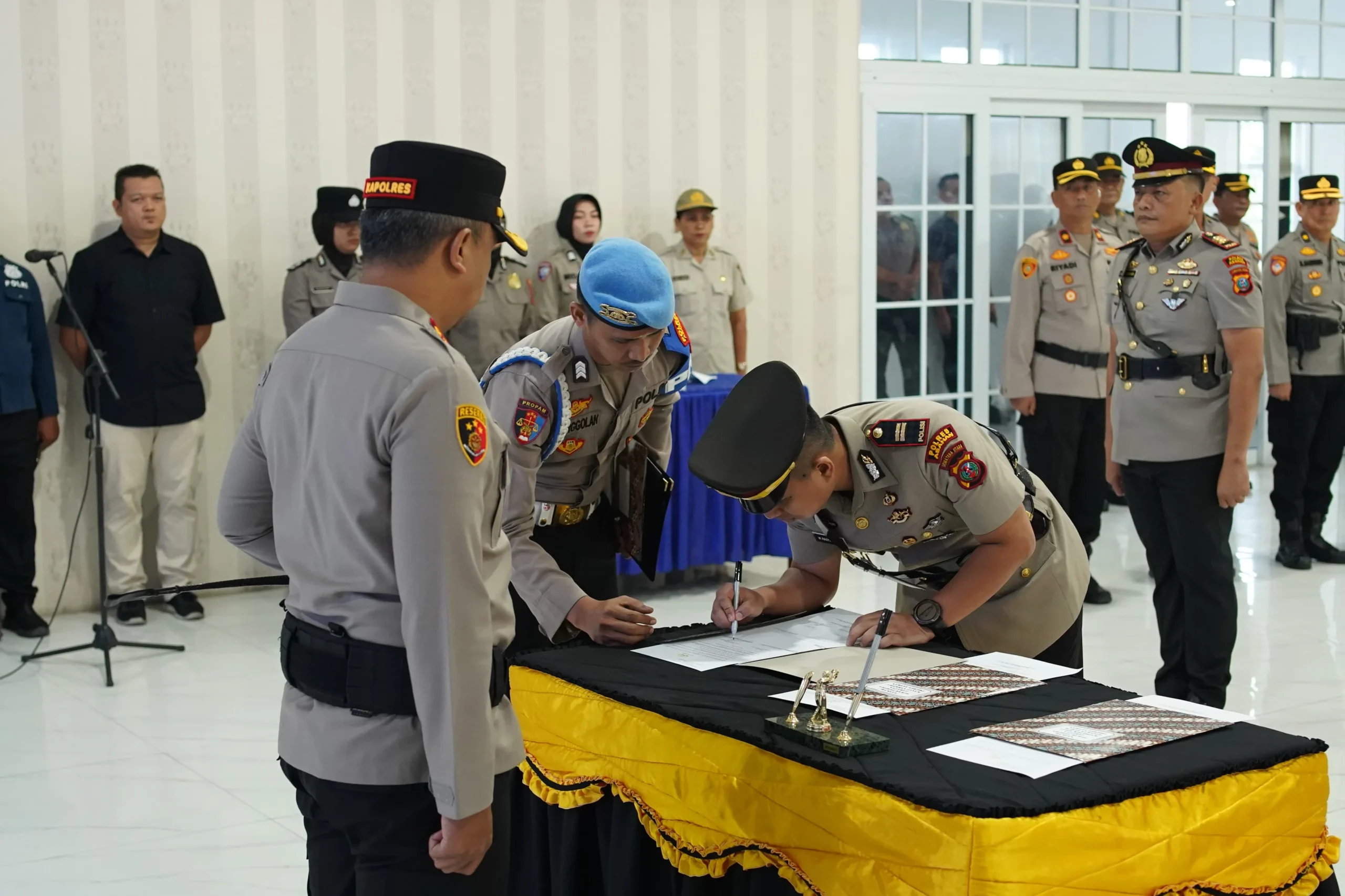 Sertijab  PJU  Polres Asahan  dan Penyerahan  Jabatan  Kapolsek  Kota Kisaran
