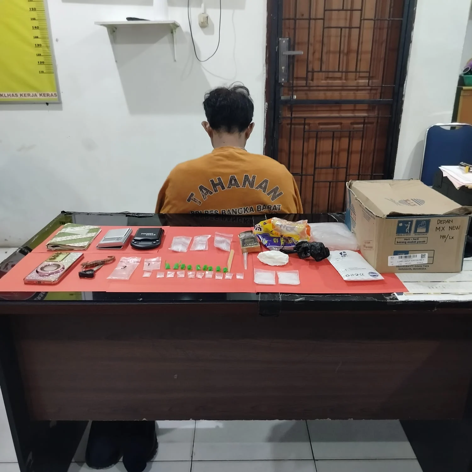 Polres Bangka Barat Bongkar Peredaran Narkoba di Mentok, Tiga Pengedar Diamankan dengan Puluhan Paket Sabu