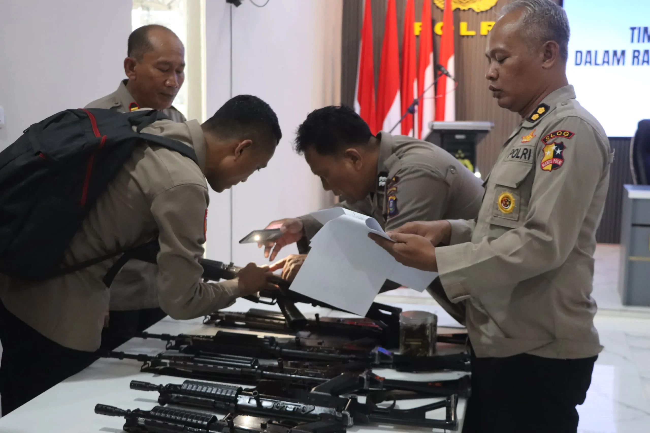 Seluruh Senpi Organik Polri Pada Polres Batu Bara Diperiksa Mabes, Seluruhnya Mantap.