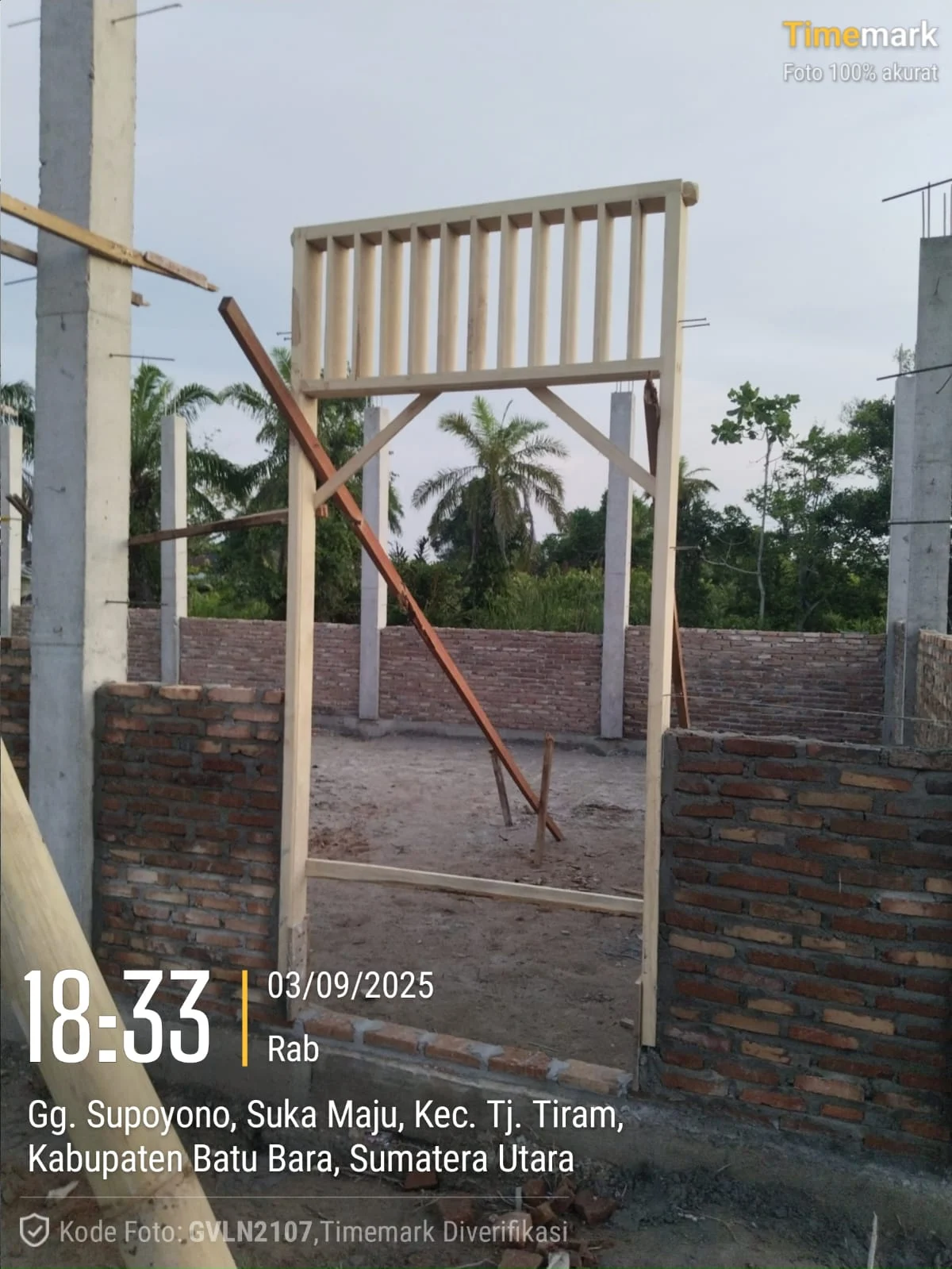 LRKRI: Proyek Revitalisasi SMP Muhammadiyah 36 Tanjung Tiram Diduga Gunakan Kusen Bira-Bira, APH Diminta Turun Tangan
