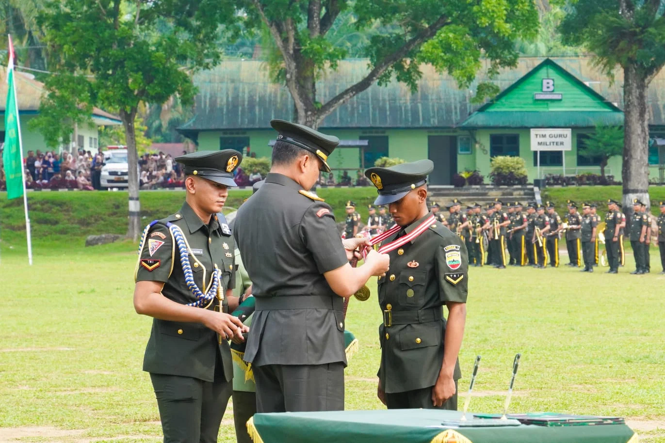 *Bupati Batu Bara Hadiri Penutupan Dikmaba Infanteri TNI AD Gelombang I TA 2026
