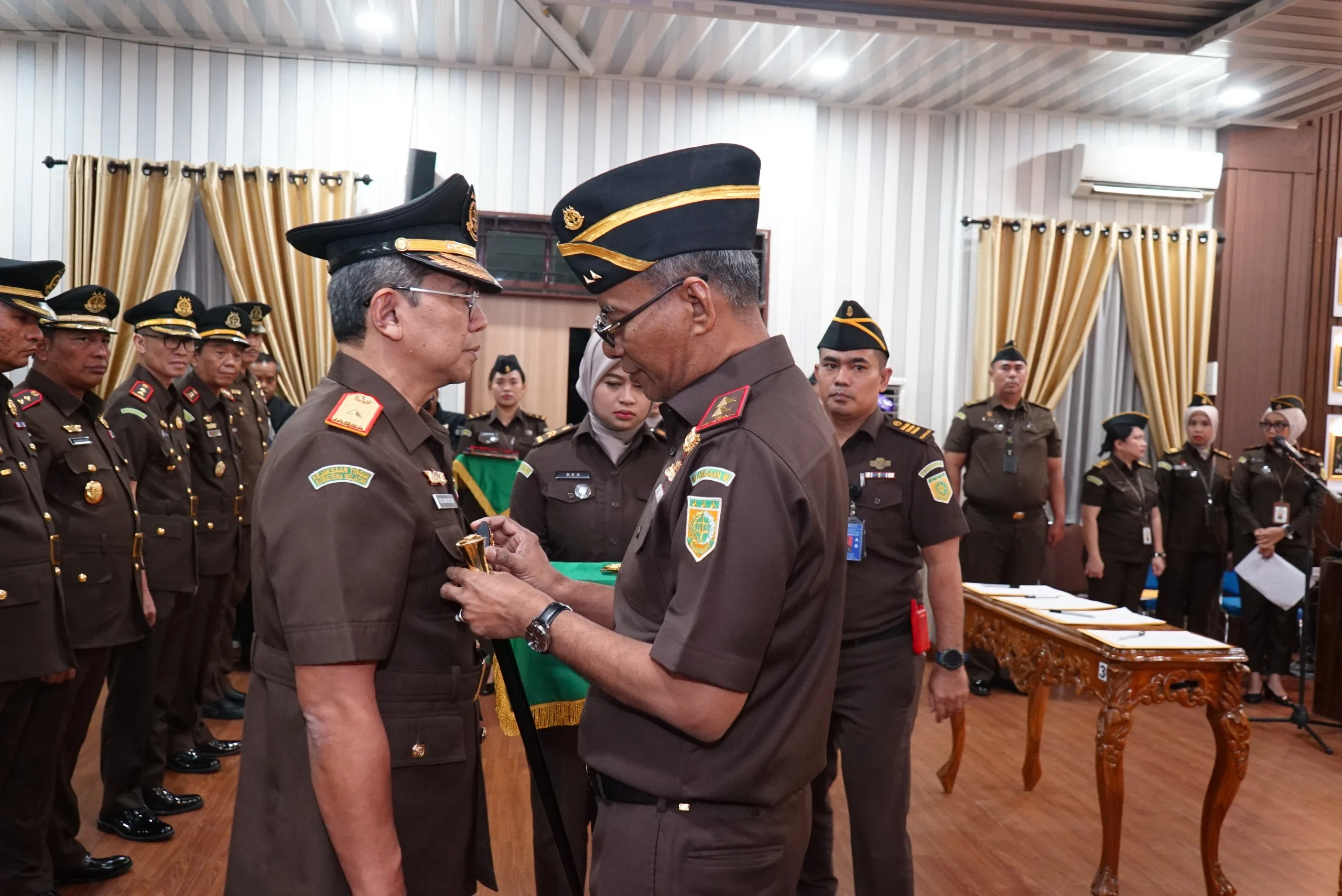DILANTIK KAJATI SUMUT, WAKAJATI, ASISTEN TINDAK PIDANA UMUM HINGGA TUJUH KEPALA KEJAKSAAN NEGERI DI SUMUT RESMI BERGANTI

