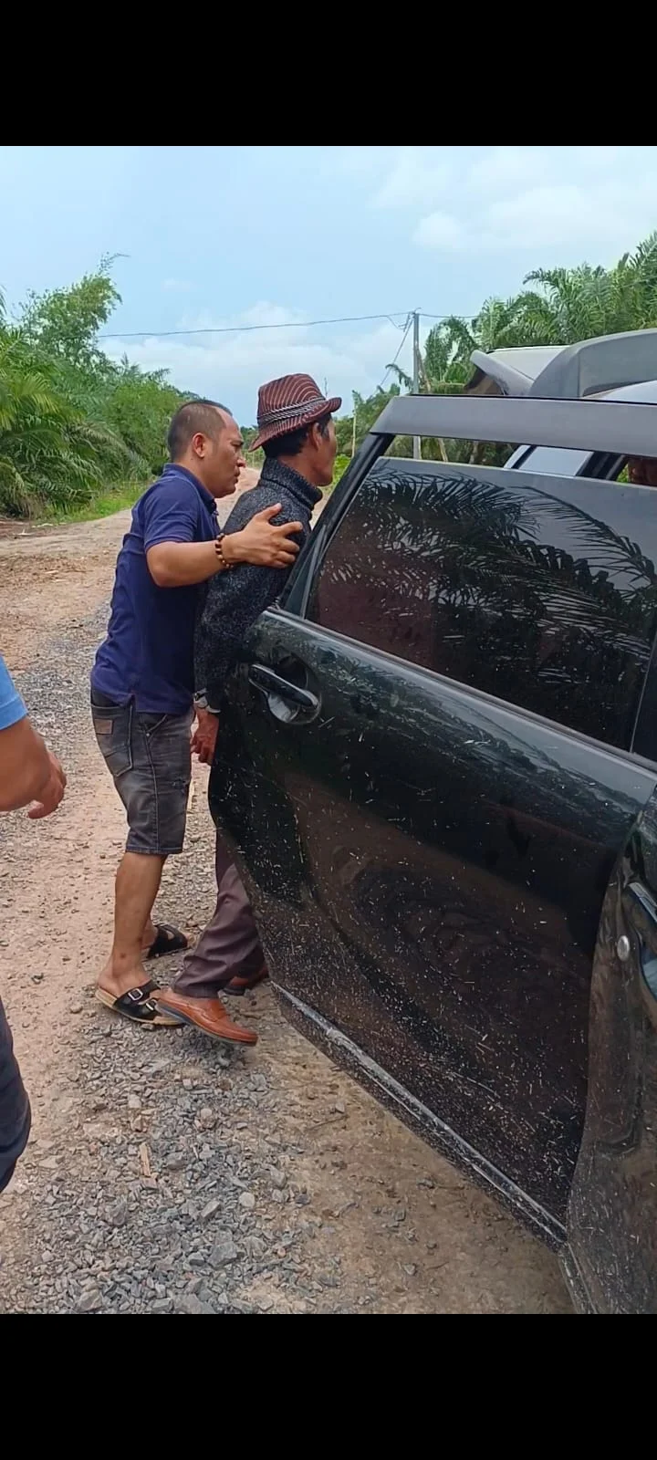 Gerebek Sarang Narkoba Polres Kabupaten Labuhanbatu Amankan AR Dan Sabu 1,98 Gram.