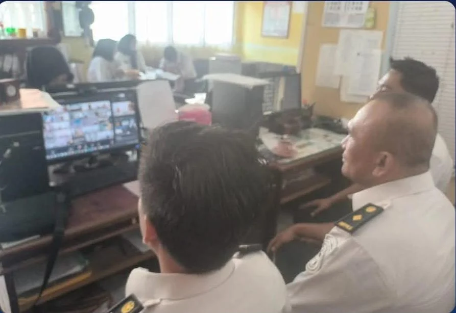 Kasubsi Registrasi Lapas Solok Ikuti Zoom Bersama Direktur Pelayanan Tahanan, Tingkatkan Kualitas Layanan di Lapas dan Rutan