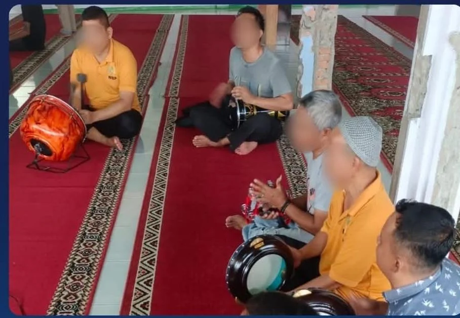 Gema Religi dari Balik Jeruji, Warga Binaan Lapas Solok Antusias Ikuti Pelatihan Marawis
