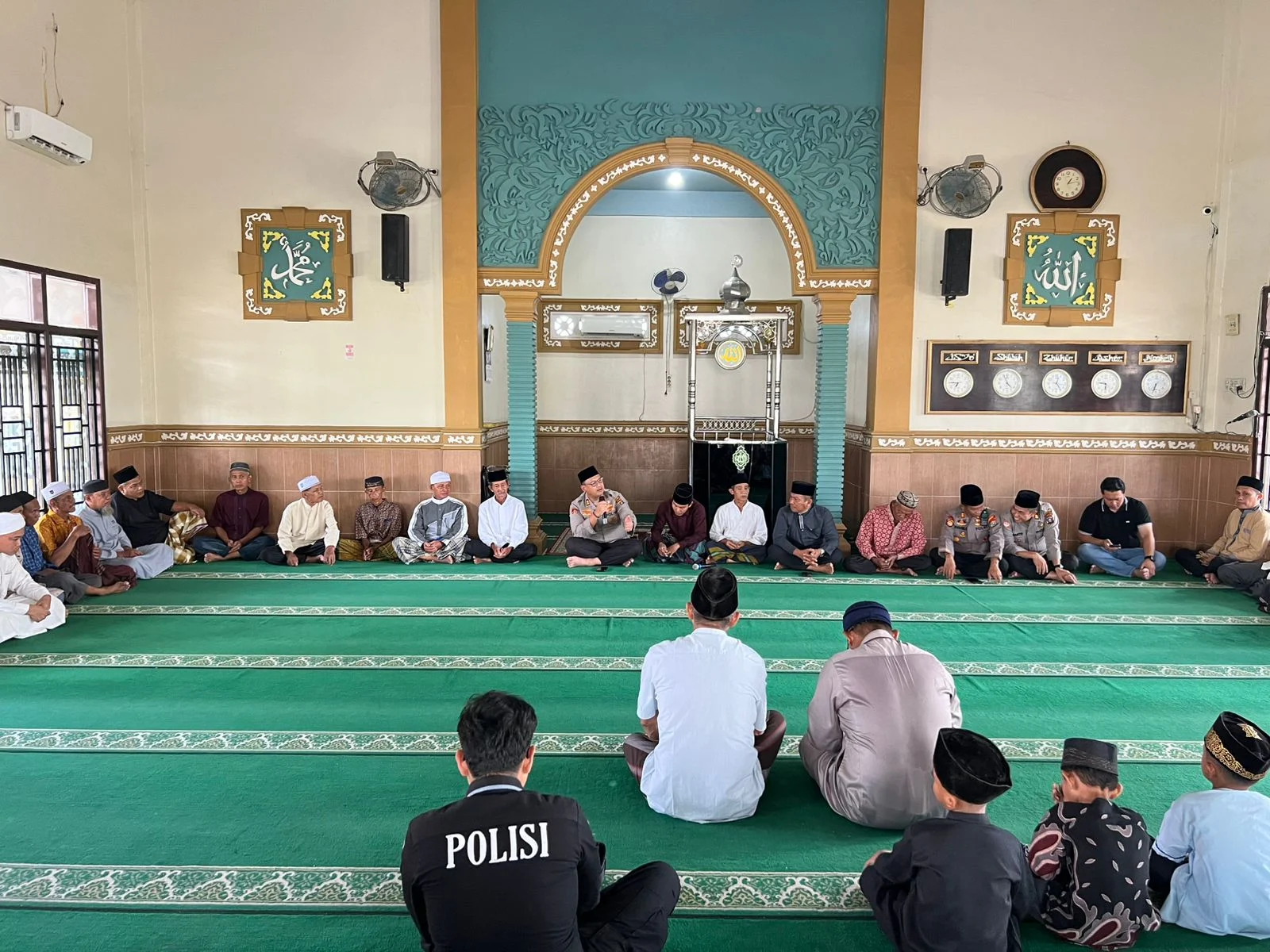 Kapolres Langkat Perkuat Kedekatan Dengan Masyarakat Lewat Safari Jumat Dan Jumat Curhat