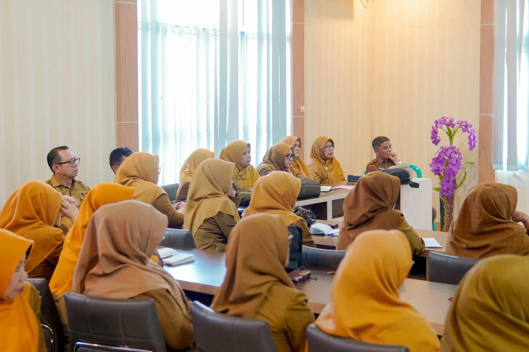 Wako Solok Perkuat Tata Kelola Pendidikan Bersama Kepsek SD-SMP