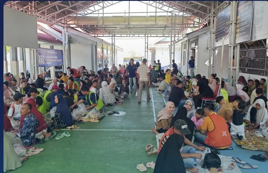 Suasana Penuh Rindu di Lapas Solok, Layanan Kunjungan Tatap Muka Disambut Antusias
