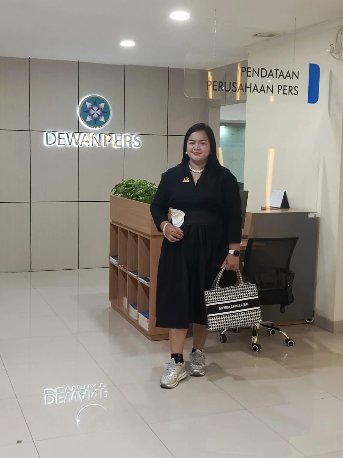 *Advokat Rikha Permatasari Konsisten Kawal Dugaan Penyalahgunaan Wewenang Oknum Penyidik, Polda Jatim Terbitkan Undangan Klarifikasi*