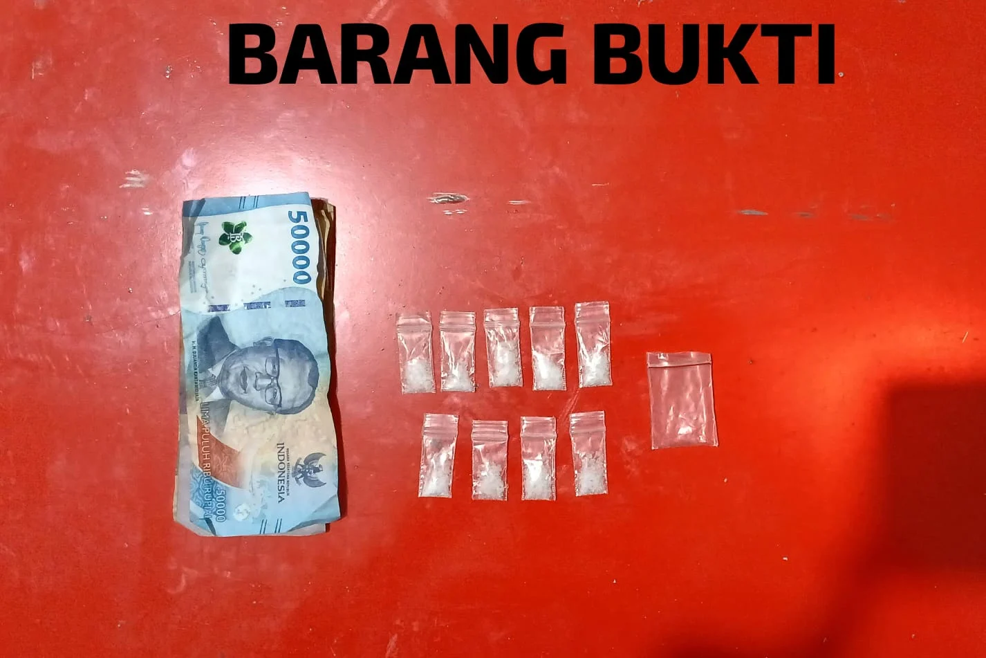 Genderang Perang Narkoba, Kasat AKP Hardiyanto S H Pimpin Langsung Penggerebekan Di Pindoan Rantauprapat..
