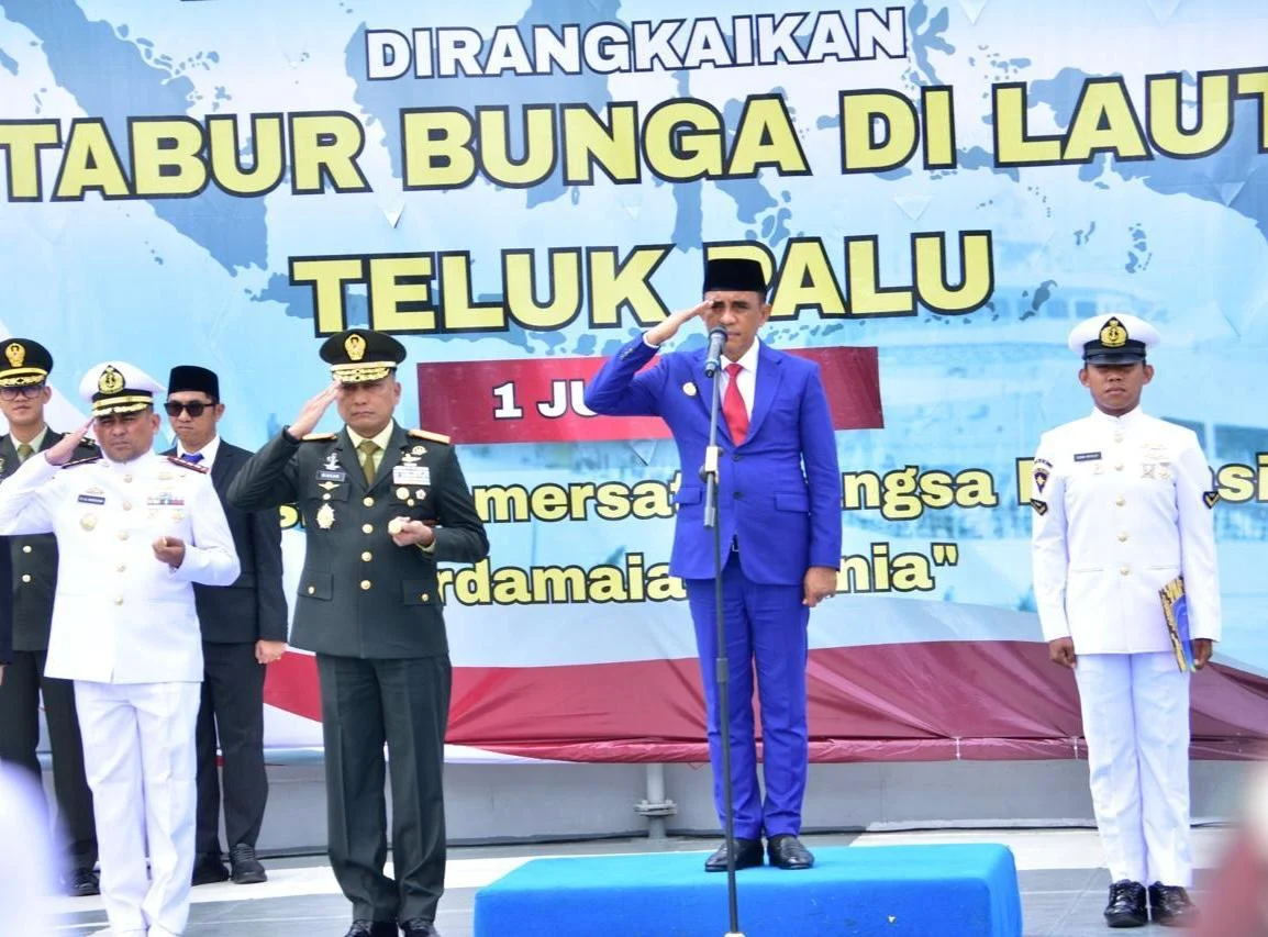 PERINGATAN HARI LAHIR PANCASILA 2026, PANGDAM XXIII/PALAKA WIRA HADIRI UPACARA DAN ZIARAH TABUR BUNGA”  