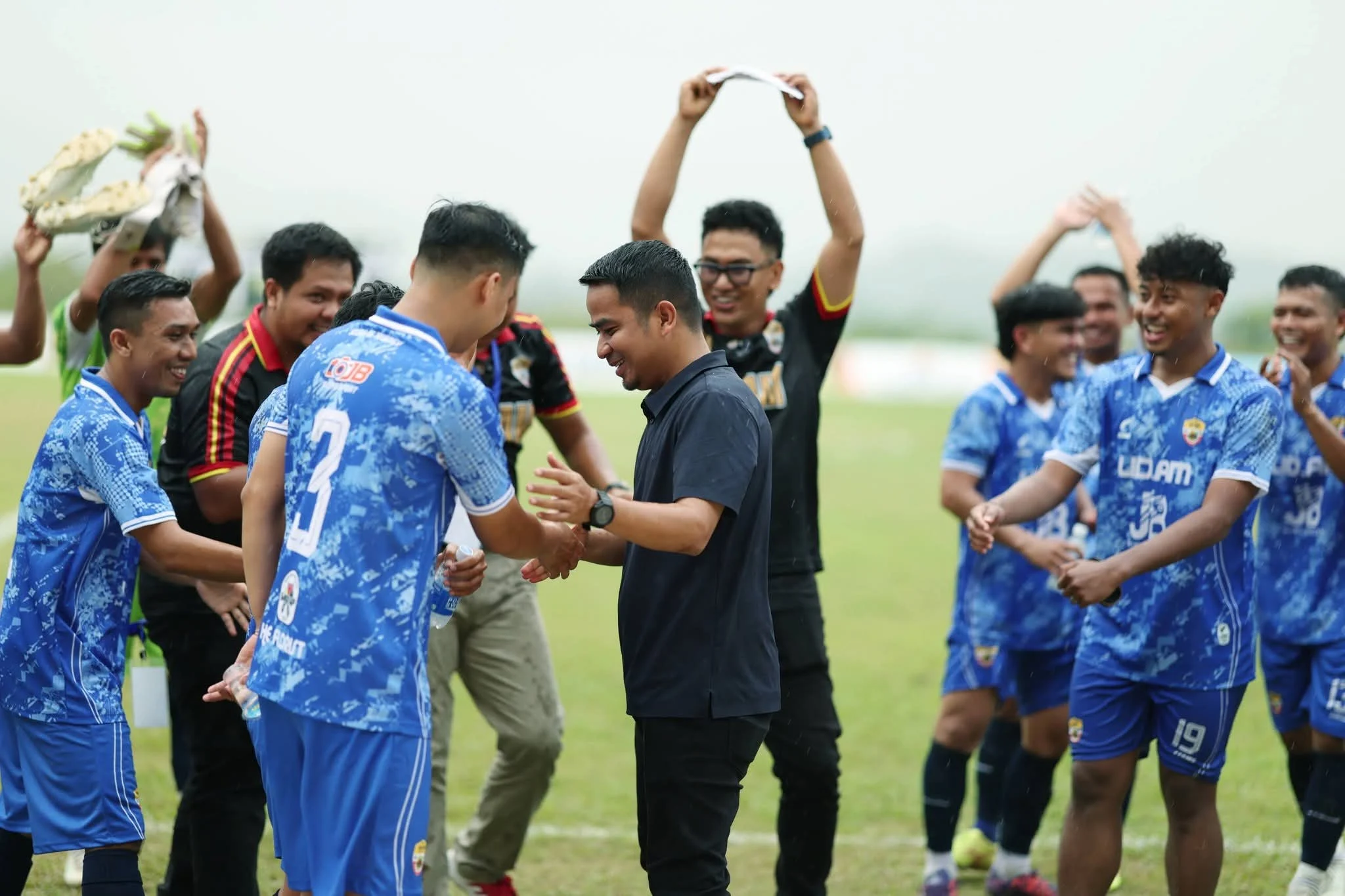 UD AM JB Melaju ke 16 Besar FE Cup II, Wali Kota Solok Berikan Apresiasi Langsung kepada Tim