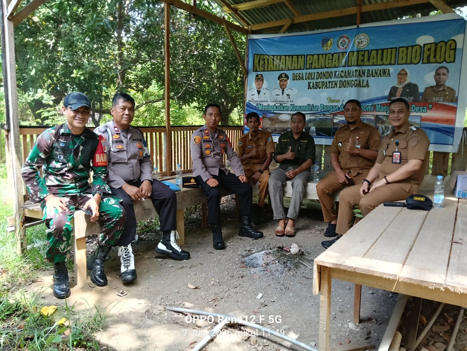 Kapolres Donggala, Melalui Kapolsek Banawa Iptu Eka Wahyudi, SH, Camat Banawa Moh. Reza, Tinjau Langsung Pengolahan Budidaya Ikan Air Tawar Didesa Loly Dondo - Kel. Gunung Bale