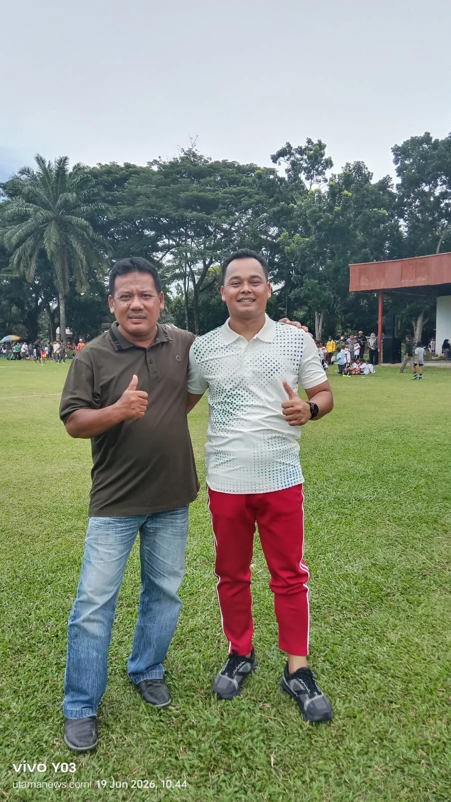 Festival Sepakbola Nasional U10-12 Memperebutkan Piala Danyonif TP 956/Sultan Bidar Alam di Warnai Laga Ekshibisi
