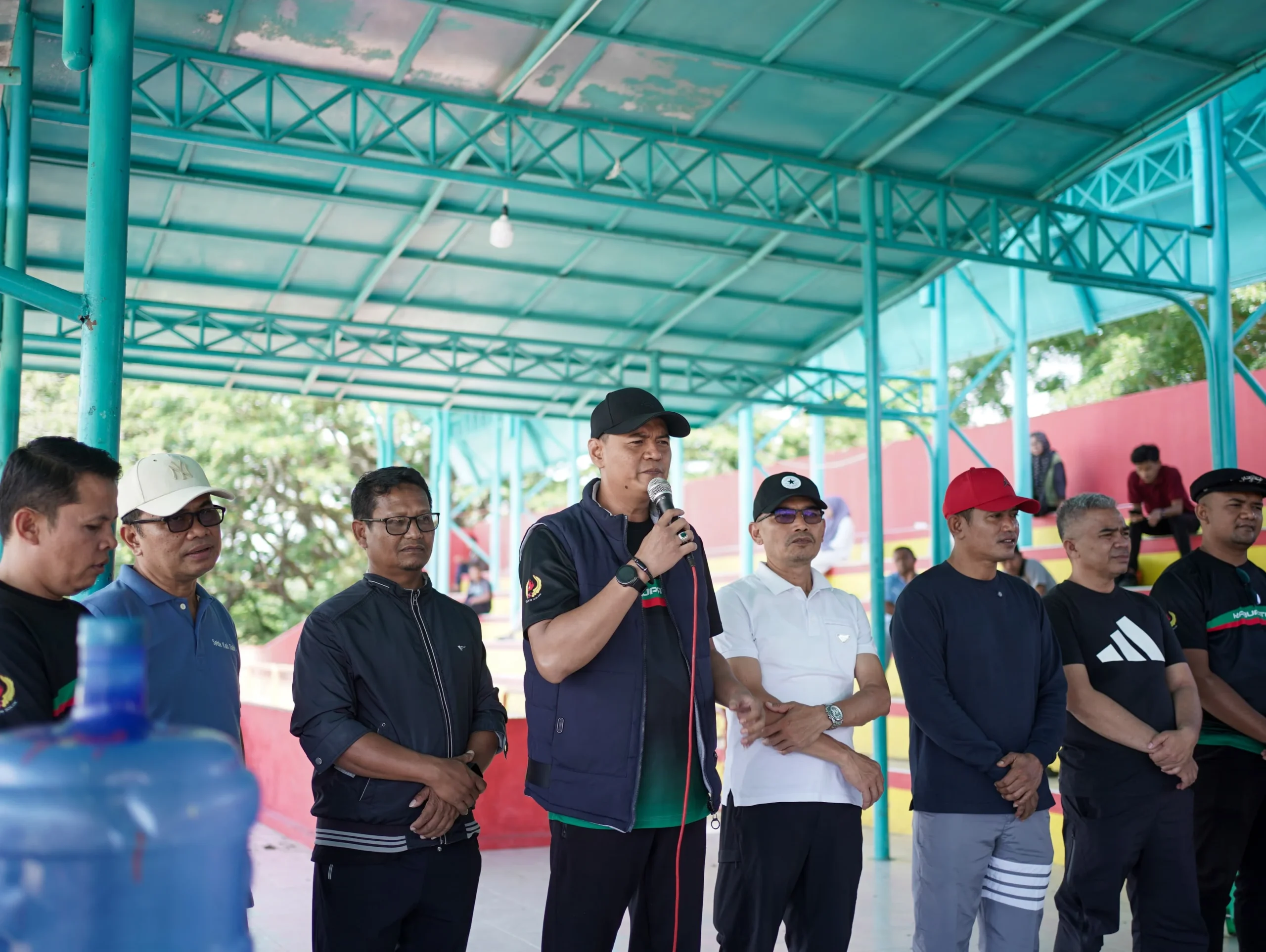 ‎Bupati Solok Dukung Penuh Kebangkitan Olahraga, Motivasi Atlet Sepak Bola dan Shorinji Kempo Menuju Prestasi
